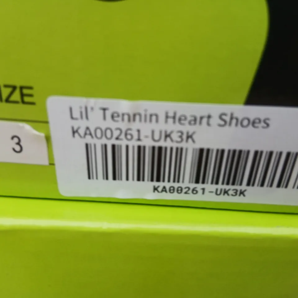 KOI KIDZ LIL' TENNIN HEART SHOES – BLACK WITH PINK HEARTS, UK 3K (KA00261-UK3K)