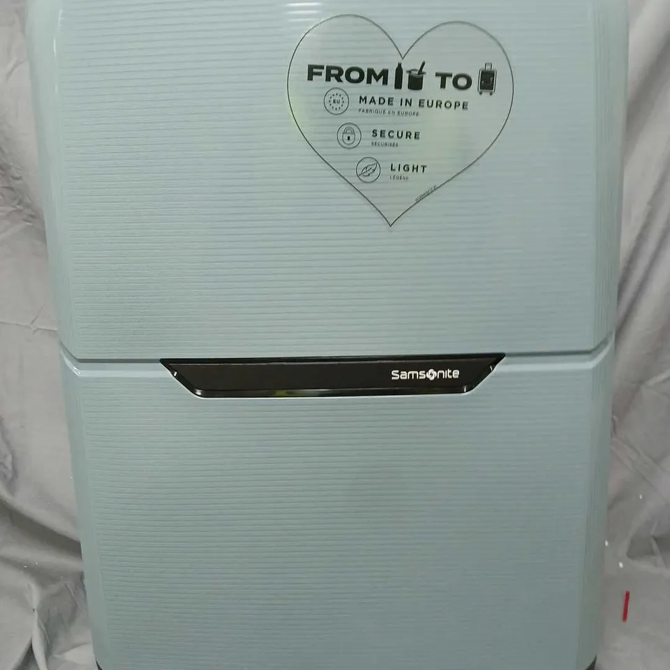SAMSONITE MAGNUM ECO SPINNER SUITCASE IN ICE BLUE - 82L
