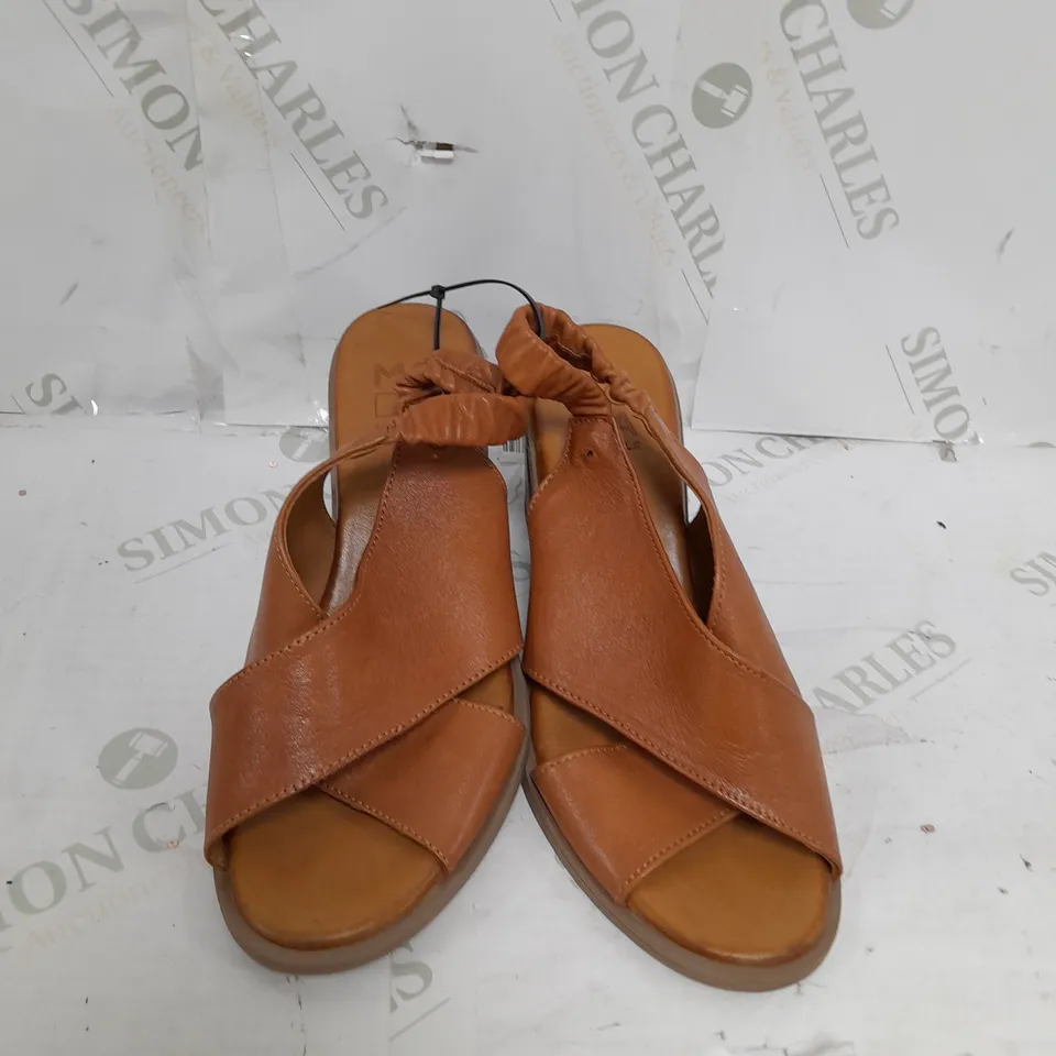 MODA BROWN SANDALS SIZE SIZE 4