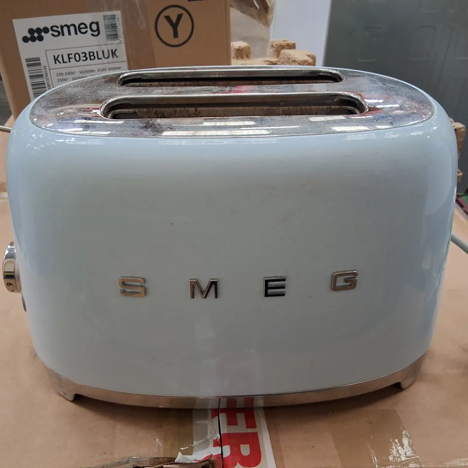 BOXED SMEG 50'S STYLE 2 SLICE TOASTER GLOSS PASTEL BLUE