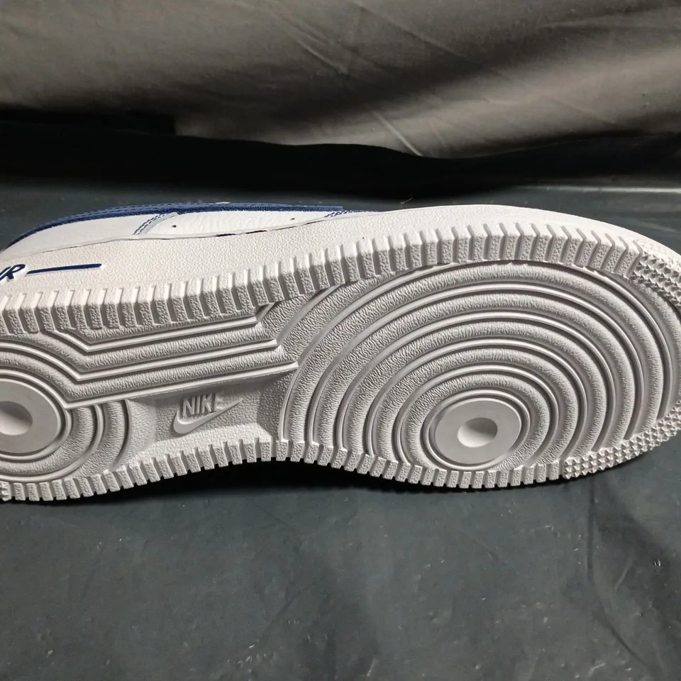 UNBOXED PAIR OF NIKE AIR FORCE 1 SNEAKERS – UK SIZE 5