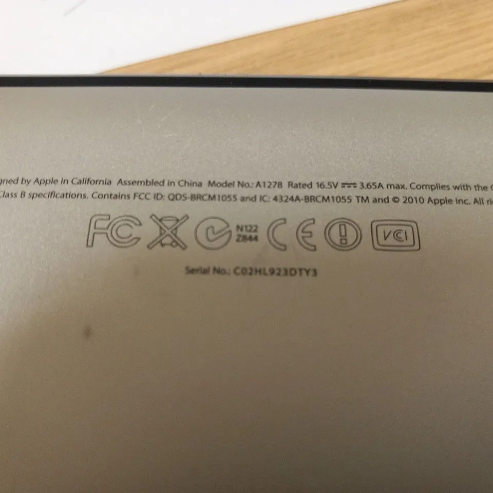 APPLE MACBOOK PRO (A1278 MID 2012)