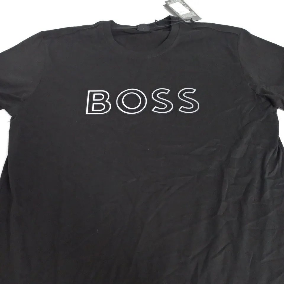 BOSS BLACK LOGO T-SHIRT - LARGE