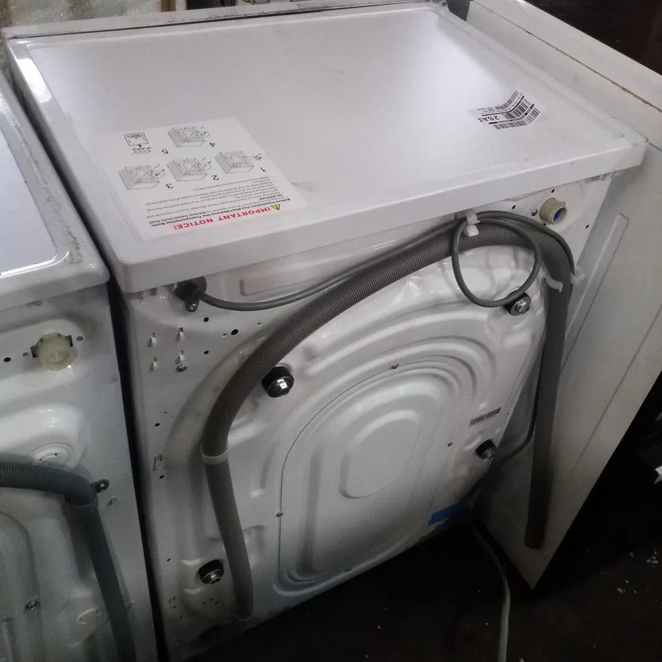 SWAN SW75120W 8KG LOAD, 1400 SPIN FREESTANDING WASHING MACHINE - WHITE