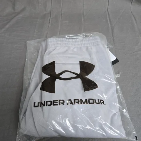 BAGGED UNDER ARMOUR FLEECE JOGGERS - SIZE YXL