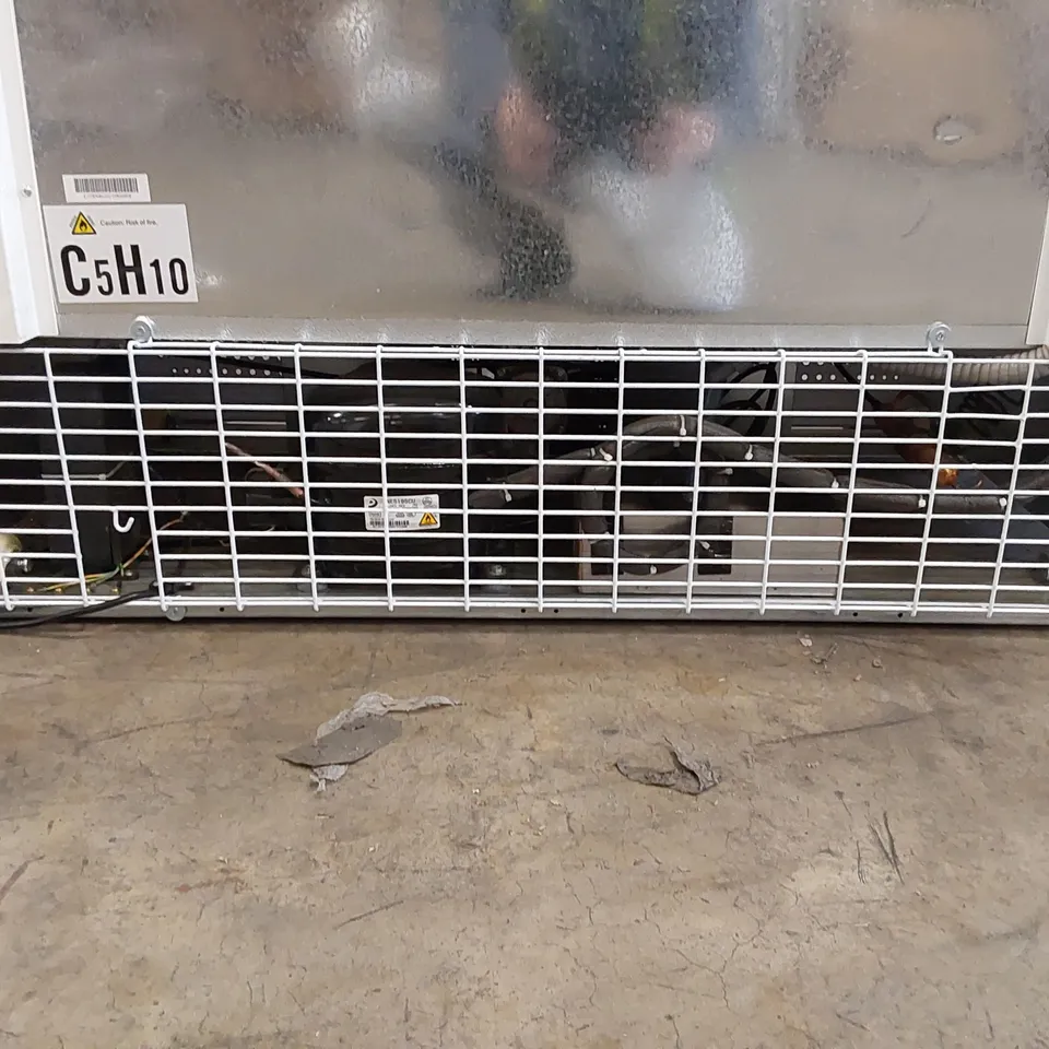 HUSKY PRO COMMERCIAL DISPLAY FRIDGE - 1.2M WIDE