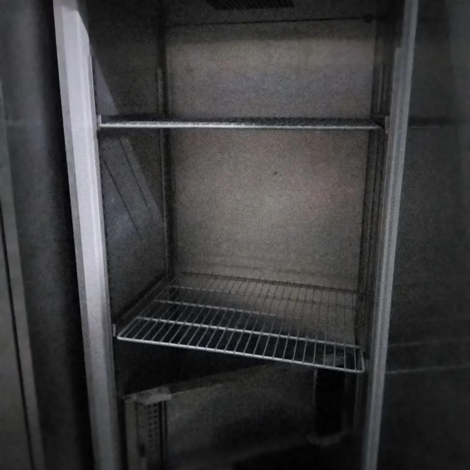 GRAM REFRIGERATOR 