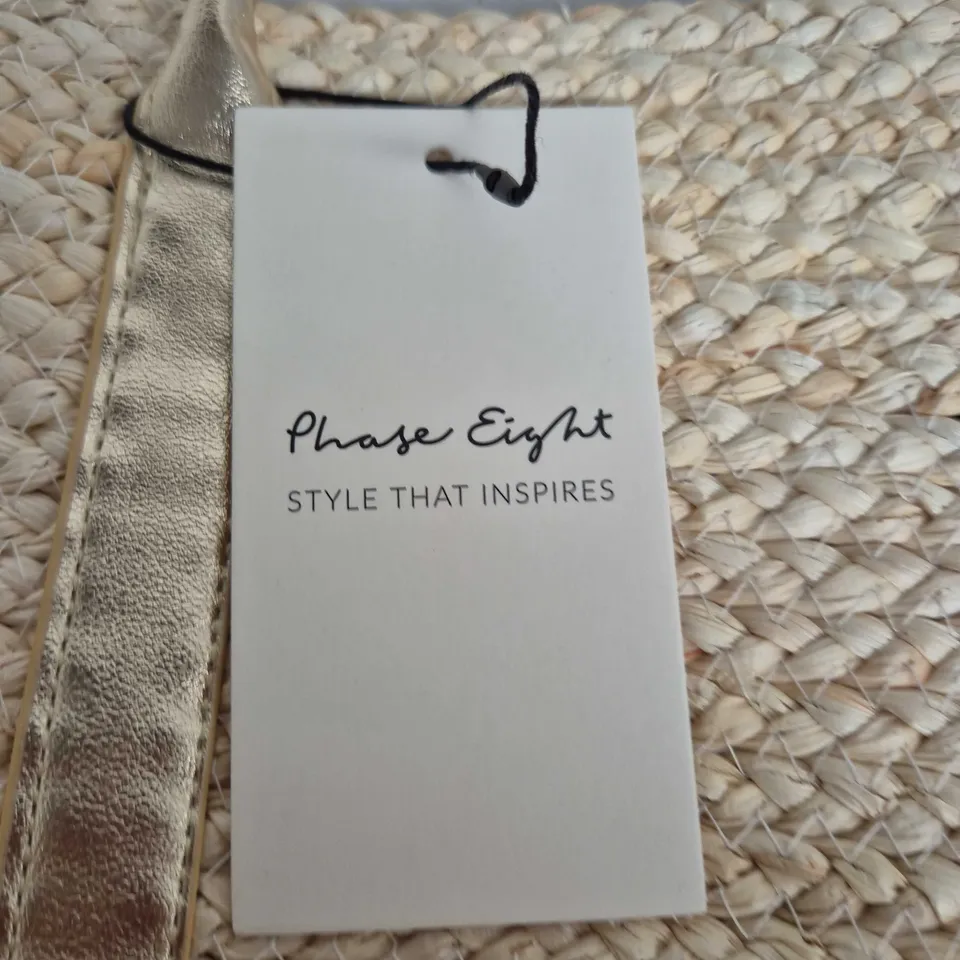 PHASE EIGHT STRAW TOTE BAG – ONE SIZE