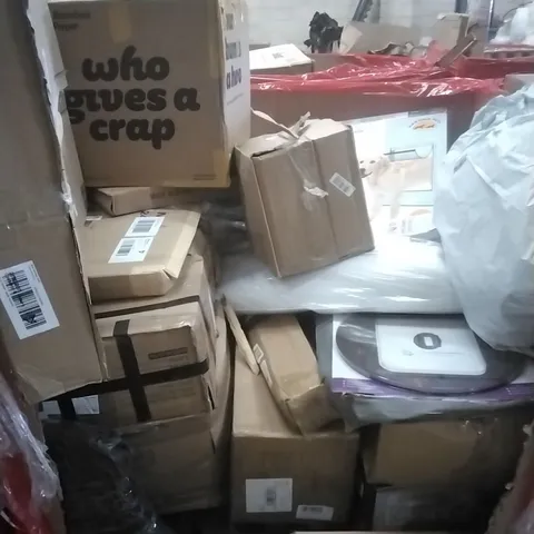 PALLET OF ASSORTED HOUSEHOLD GOODS AND PRODUCTS TO INCLUDE; GARMENT STEAMER, PET ACCESSORIES SAFETY GATE, BOXED FURNITURE ETC
