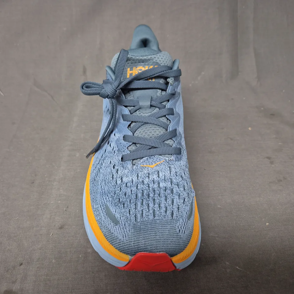 BOXED PAIR OF HOKA SHOES IN BLUE GREY/YELLOW UK SIZE 9