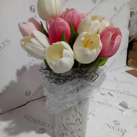 FAUX FLOWERS WITH GLASS VASE - WHITE PRINT