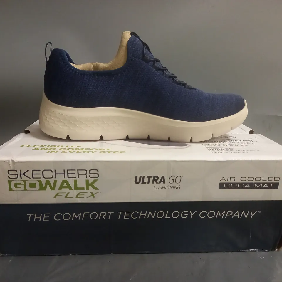 SKECHERS MEN GO WALK FLEX TRAINERS NAVY SIZE 8