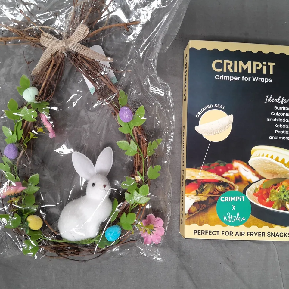 BOX OF APPROXIMATELY 20 ASSORTED HOUSEHOLD ITEMS TO INCLUDE CRIMPIT CRIMPER FOR WRAPS, EASTER DECORATION, ETC