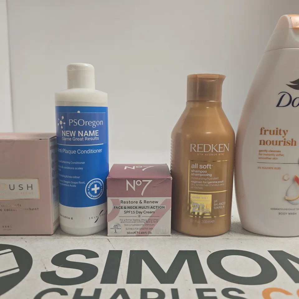 APPROXIMATELY 15 ASSORTED HEALTH & BEAUTY PRODUCTS TO INCLUDE DOVE , REDKEN AND NO7