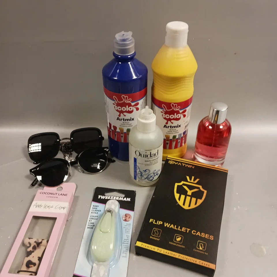 APPROXIMATELY 12 ASSORTED HOUSEHOLD PRODUCTS TO INCLUDE BABY NAIL CLIPPERS, APPLE WATCH STRAP, ARTMIX PAINT ETC 