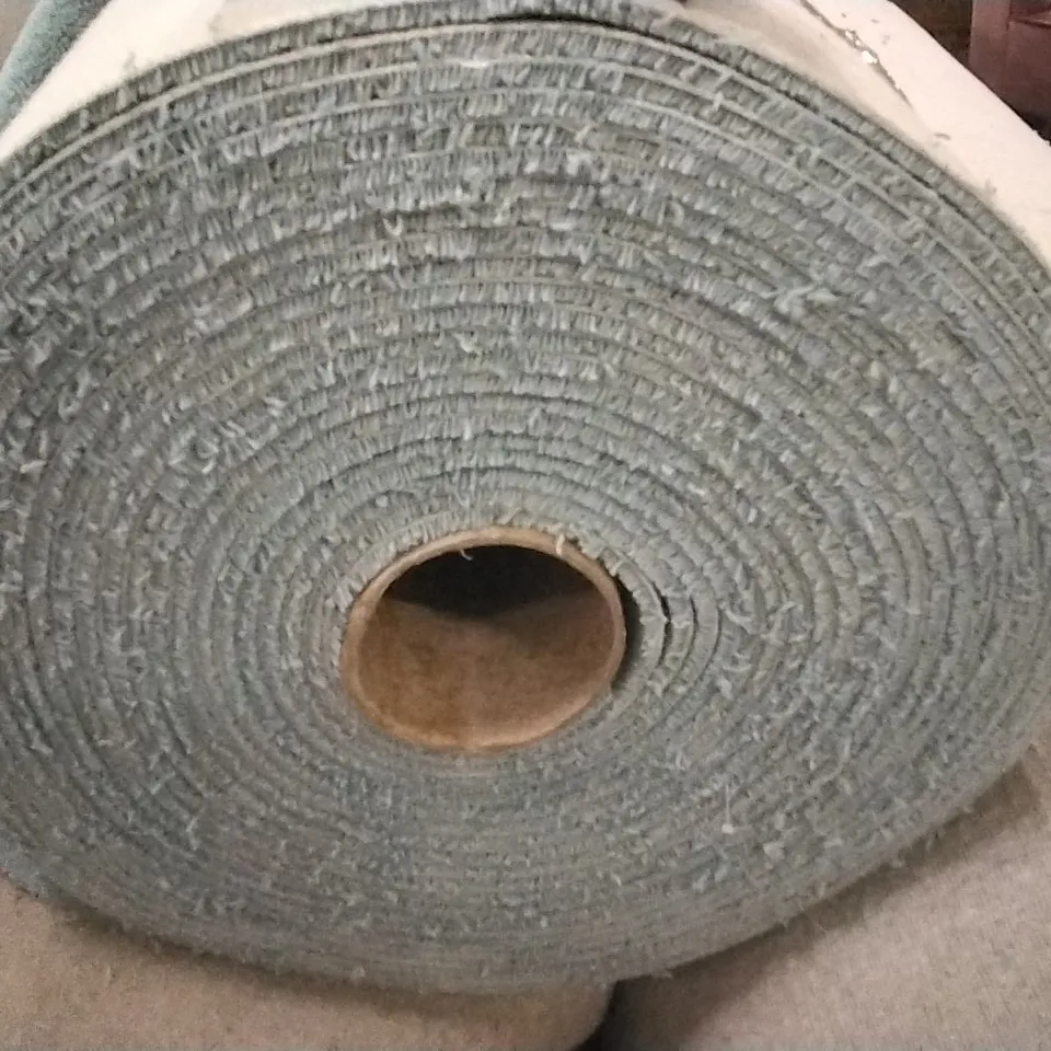 ROLL OF CRAFTSMAN SOLAR LIGHT BLUE CARPET APPROXIMATELY 4M X 22M