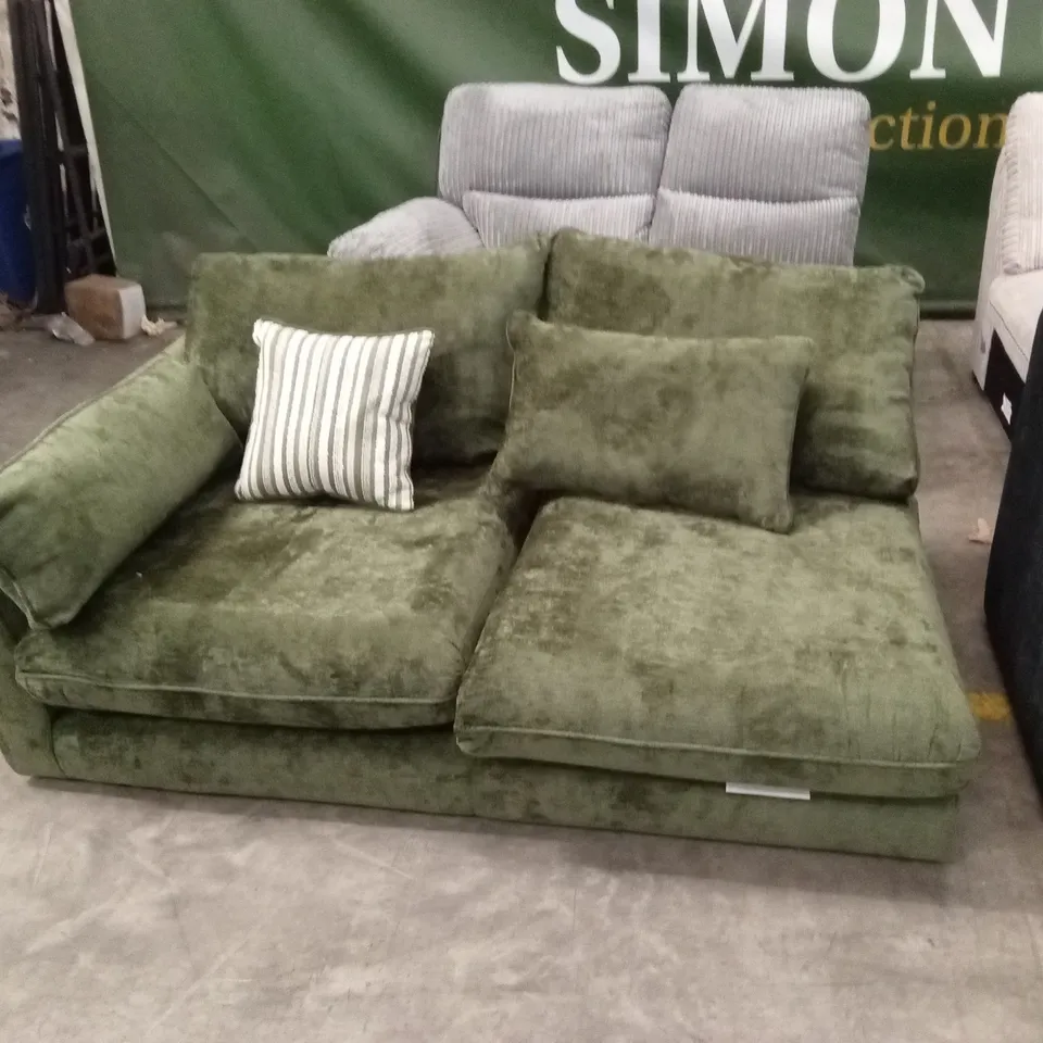 5 x ASSORTED DESIGNER SOFA PIECES