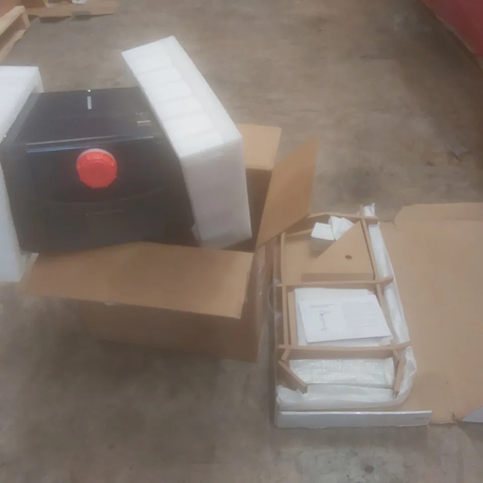 PALLET OF ASSORTED HOUSEHOLD GOODS AND PRODUCTS TO INCLUDE; THERMOSTATIC SHOWER RISER RAIL KIT, SUNSET DIESEL AIR HEATER, BOXED FURNITURE ETC 