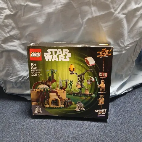 LEGO STAR WARS 75422 YODA’S HUT AND JEDI TRAINING – 440 PIECES (BOXED)