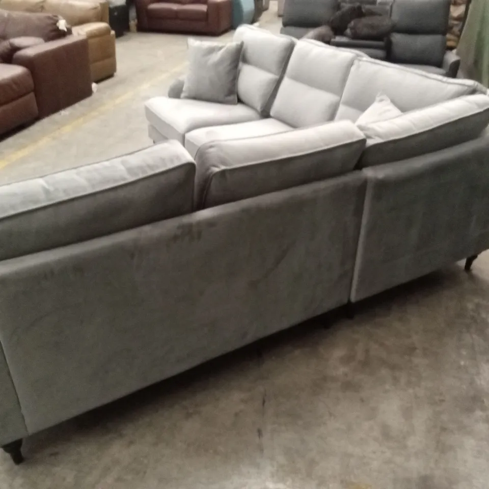 VICTORIA FABRIC CORNER GROUP SOFA RRP £1119