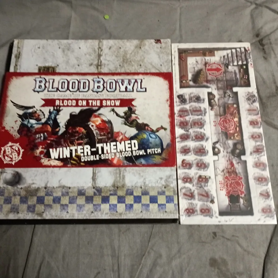 BLOOD BOWL WINTER-THEMED PITCH – DOUBLE-SIDED FOLD-OUT SET