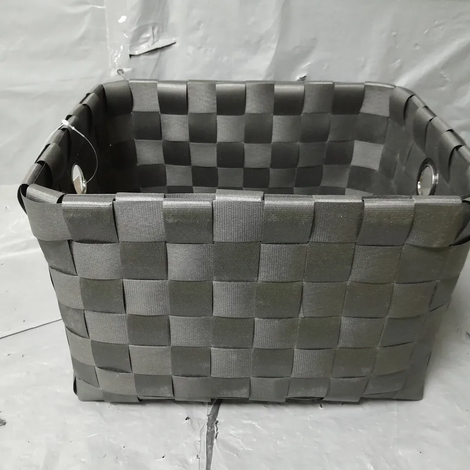 FAUX LEATHER WOVEN STORAGE BASKET (34x27x22.5cm)