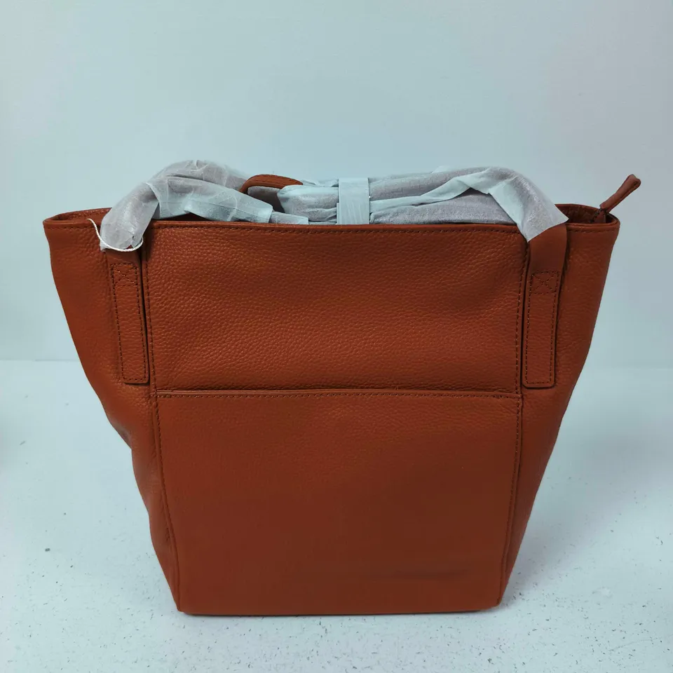 BROWN LEATHER TOTE BAG WITH TOP HANDLES