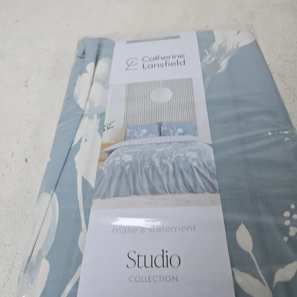 CATHERINE LANSFIELD STUDIO COLLECTION KING SIZE DUVET SET – FULLY REVERSIBLE, BLUE FLORAL