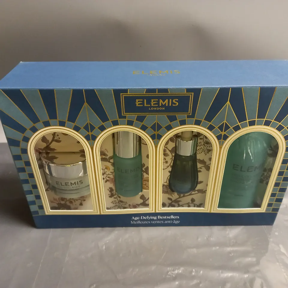 ELEMIS AGE DEFYING BESTSELLERS SET INLCUDING PRO-COLLAGEN MARINE CREAM (30ML), PRO-COLLAGEN MARINE OIL (15ML), PRO-COLLAGEN ENERGISING MARINE CLEANSER (150ML), ETC. 