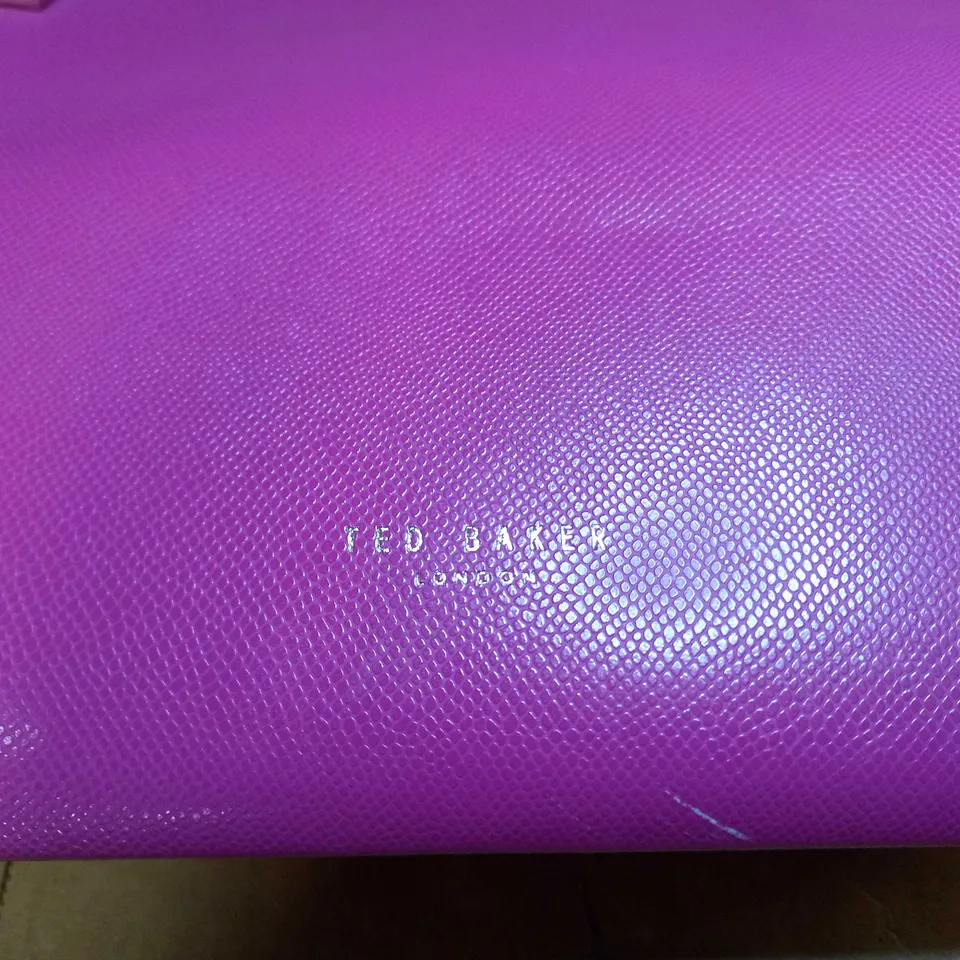 TED BAKER HAND BAG IN BABY PINK