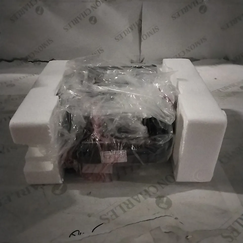 BOXED BREVILLE ULTIMATE DEEP FILL 2 SLICE TOASTIE MAKER