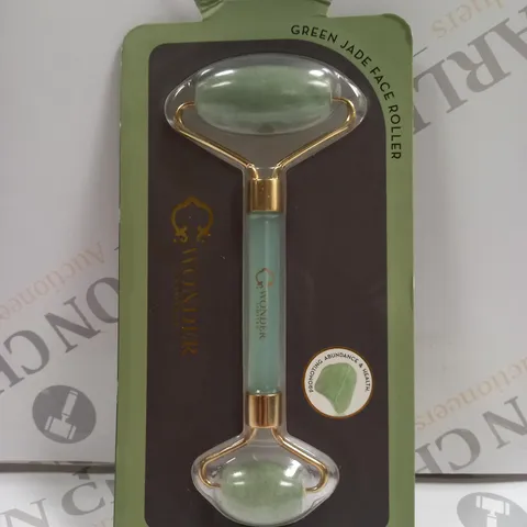 GREEN JADE FACE ROLLER BY WONDER LIMITED
