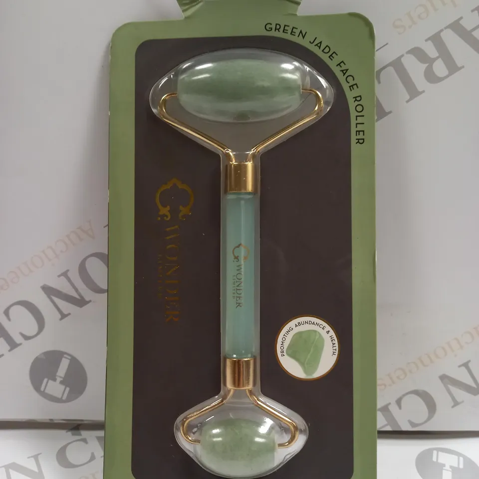 GREEN JADE FACE ROLLER BY WONDER LIMITED