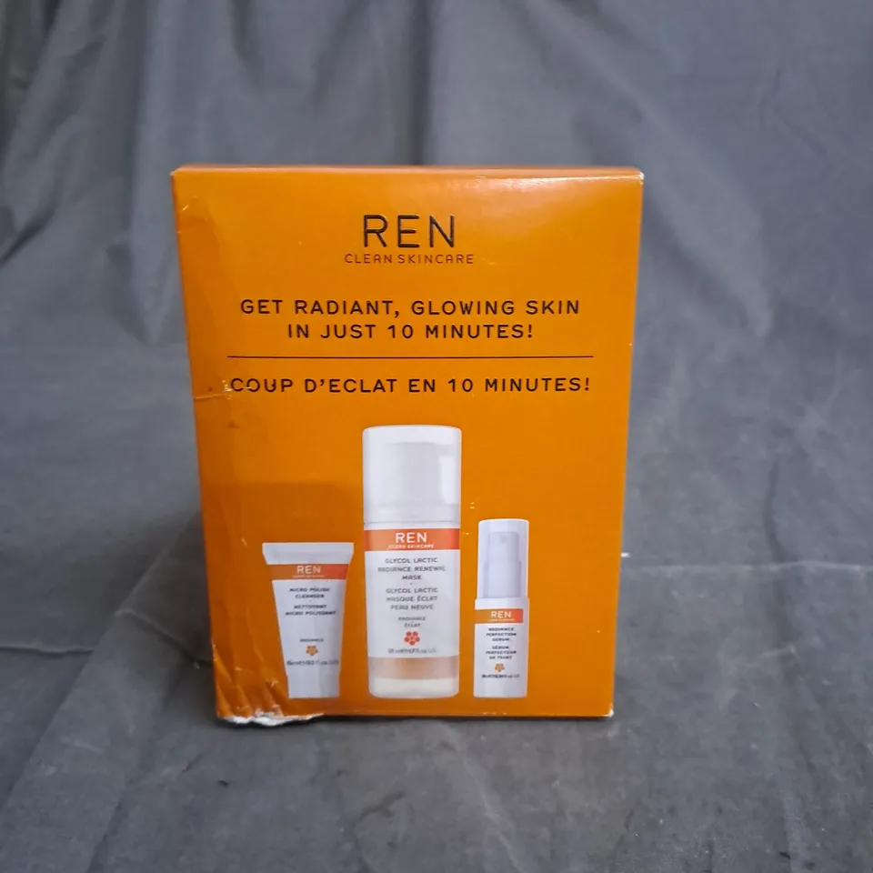 REN RADIANCE GIFT SET