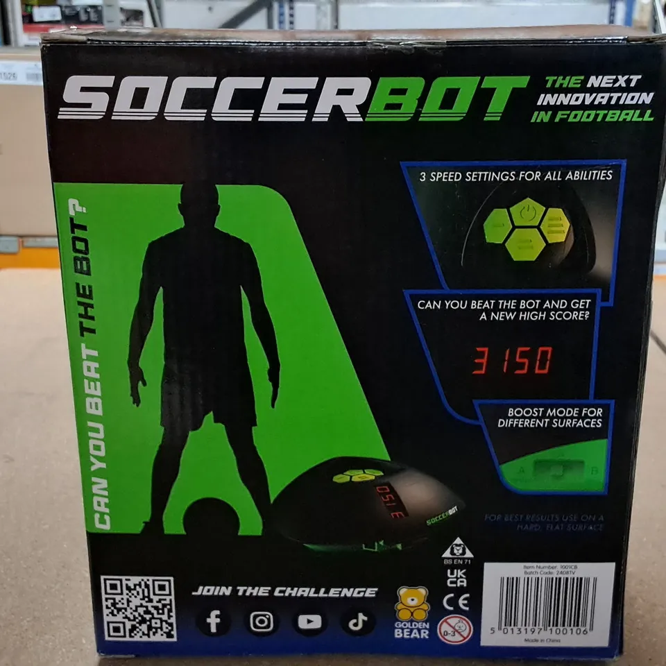 BOXED SOCCERBOT 