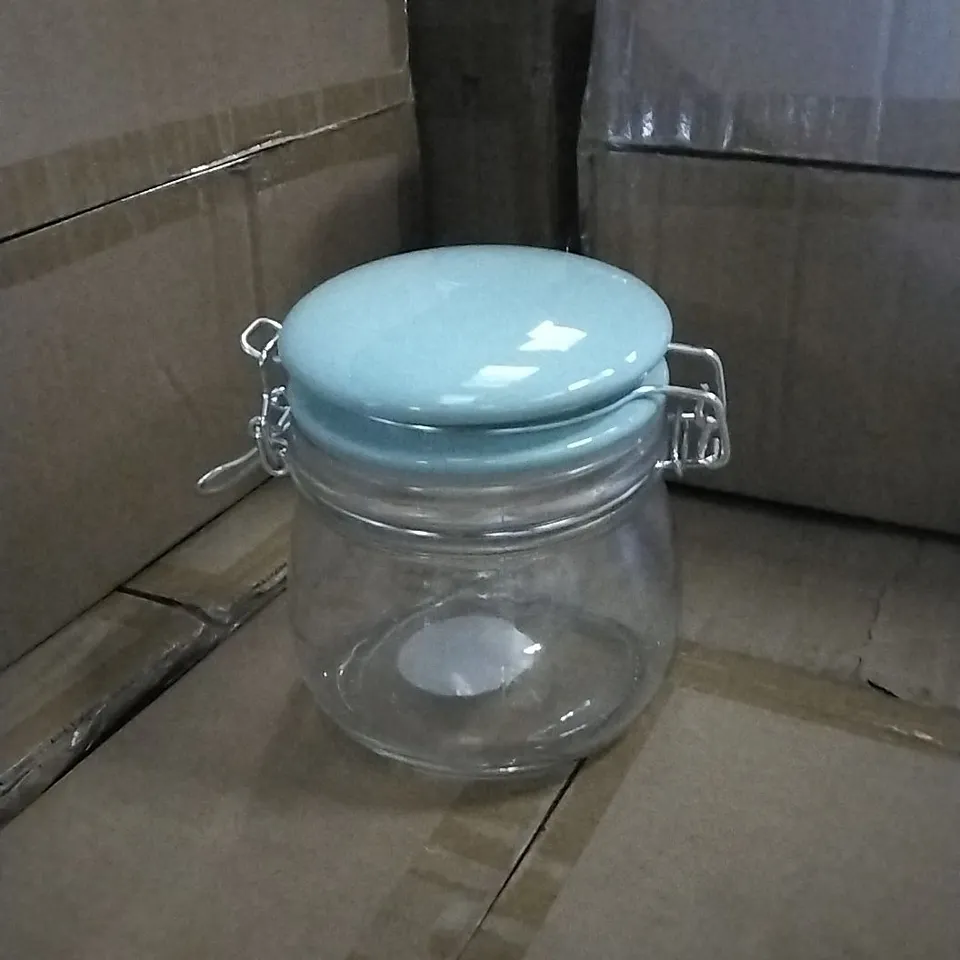 PALLET OF APPROXIMATELY 28 X BOXES OF BRAND NEW GEORGE HOME 500ML MINT CERAMIC CLIP LID JARS - 24 JARS PER BOX 