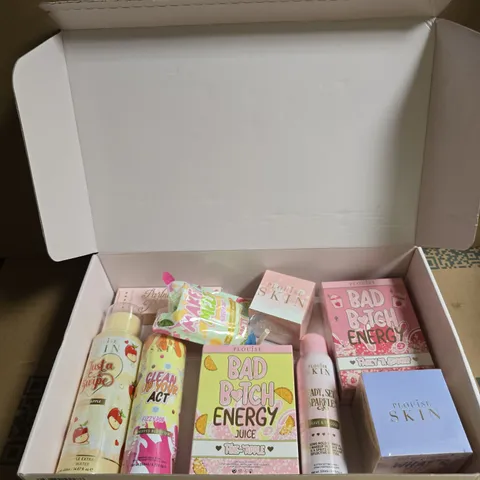 PLOUISE BEAUTY BOX TO INCLUDE STRETCHY BODY SCRUB, WINTER APPLE EXTRACT MICELLAR WATER AND GLITTER SETTING SPRAY