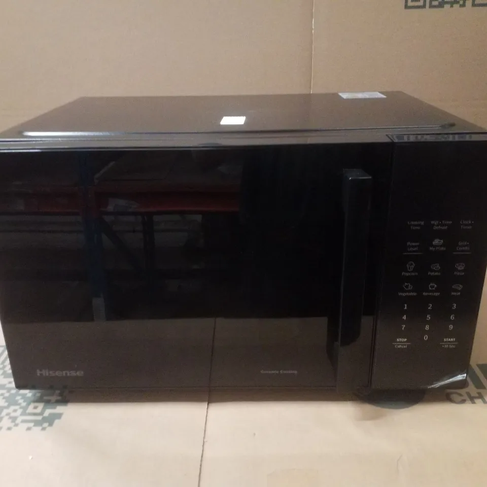BOXED HISENSE H29MOBS9HGUK 29 LITRE 29CM HIGH, FREESTANDING SMALL MICROWAVE WITH GRILL - BLACK