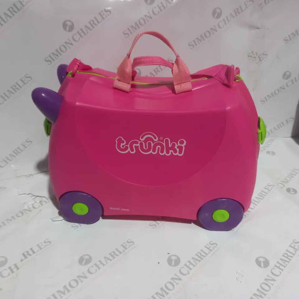 TRUNKI TOY