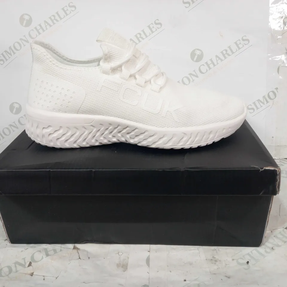 BOXED PAIR OF FCUK SHOES IN WHITE UK SIZE 11