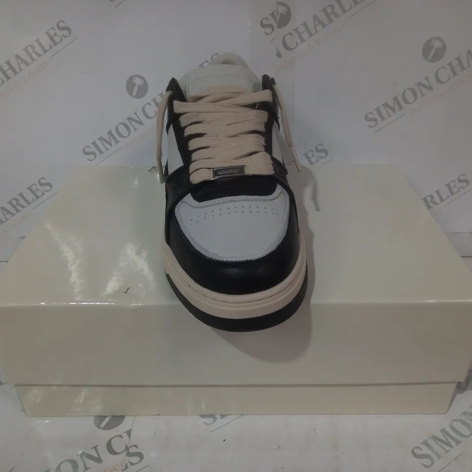 BOXED PAIR OF REPRESENT TUMBLED LEATHER SHOES IN BLACK/VINTAGE WHITE UK SIZE 8