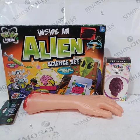 BOX OF APPROXIMATELY 20 ASSORTED HOUSEHOLD ITEMS TO INCLUDE PICK & MIX COLOUR VIOLET, INSIDE AN ALIEN SCIENCE SET, SEVERED ARM HALLOWEEN DECORATION, ETC