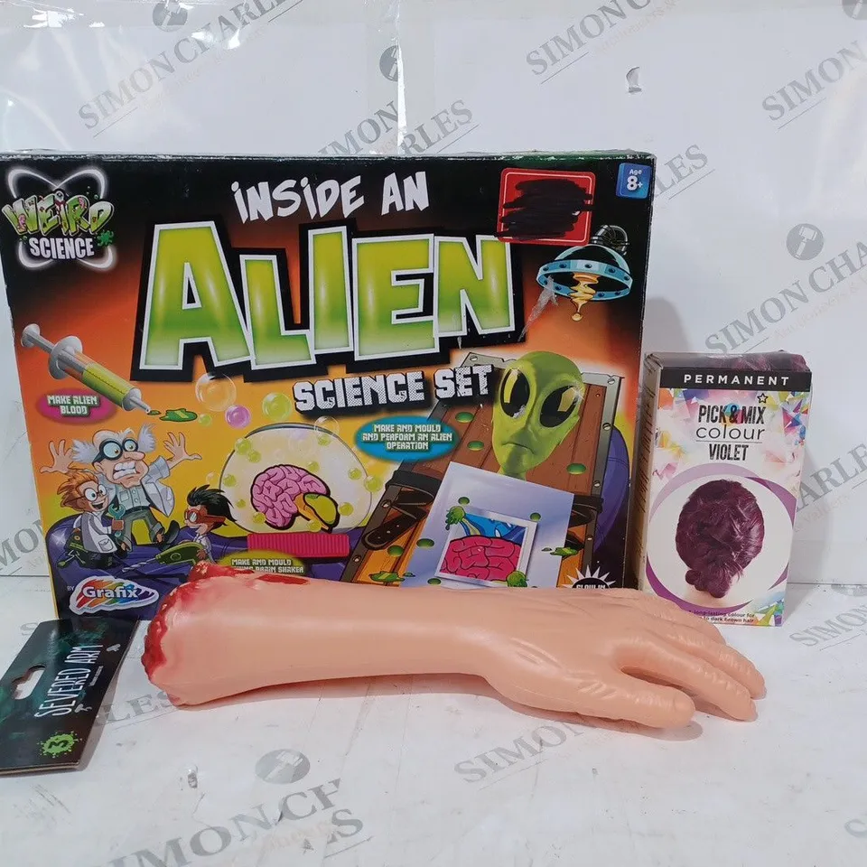 BOX OF APPROXIMATELY 20 ASSORTED HOUSEHOLD ITEMS TO INCLUDE PICK & MIX COLOUR VIOLET, INSIDE AN ALIEN SCIENCE SET, SEVERED ARM HALLOWEEN DECORATION, ETC