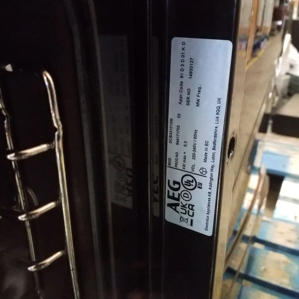 AEG DCB331010M BUILT IN ELECTRIC DOUBLE OVEN