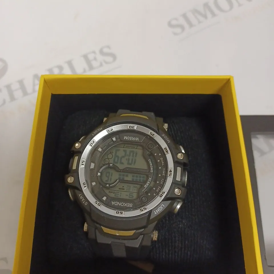 SEKONDA GENTS DIGITAL WATCH WITH SILICON STRAP - BLACK