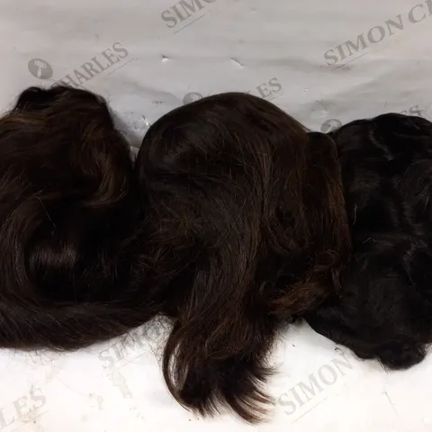BOX OF APPROXIMATELY 10 HAIR STYLING PRODUCTS TO INCLUDE WIGS & ROLLERS