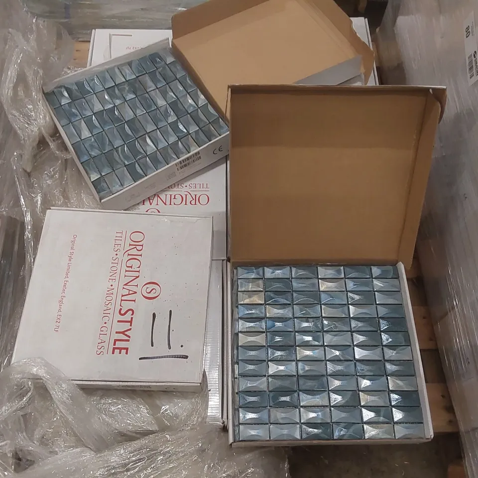 PALLET CONTAINING APPROXIMATELY 65x BRAND NEW MOSAIC TILES