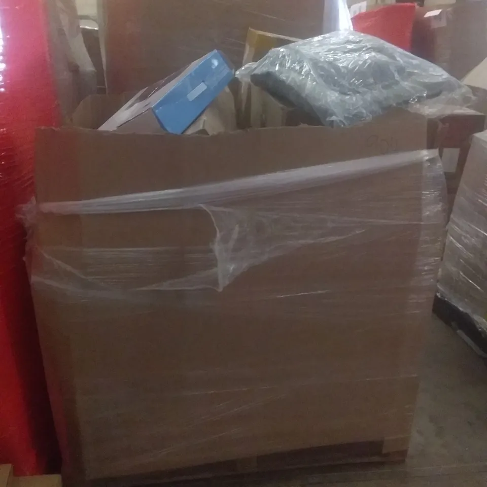 PALLET OF ASSORTED ITEMS INCLUDING CEILING FAN, COFFEE TABLE, BACK CUSHION, FABRIC WARDROBE