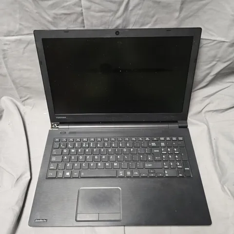 TOSHIBA SATELLITE PRO R50-B-12 LAPTOP