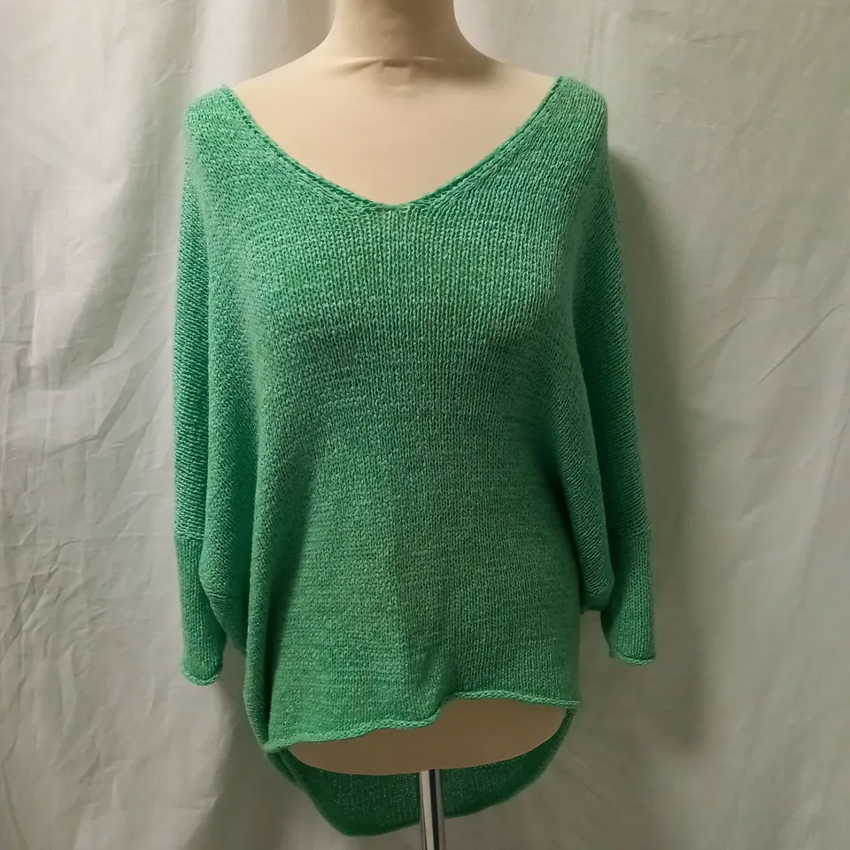 PHASE EIGHT GREEN LOW CUT JUMPER